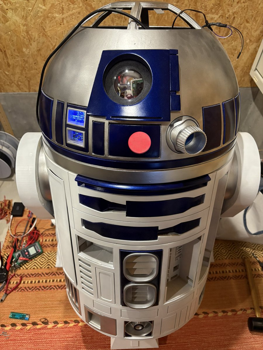 Keiji Hagi / R2D2製作中 (@kj_toto101023) / Posts / X