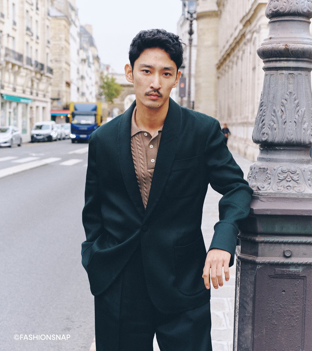 上杉柊平さんが纏う、2025年秋冬ランウェイコレクション 2026年春夏