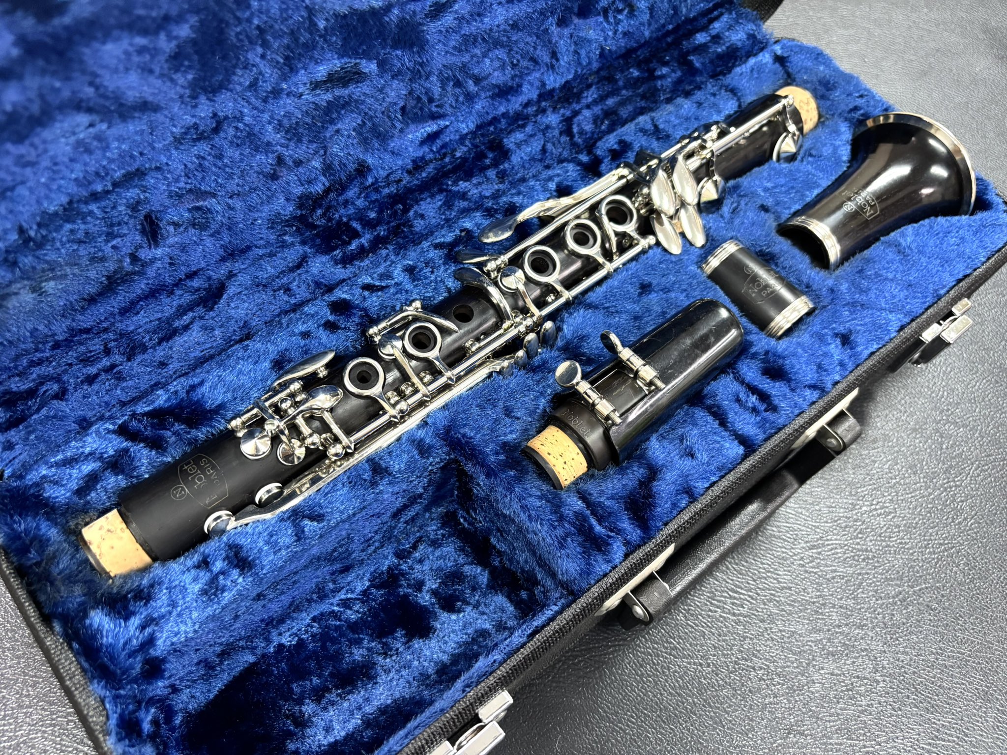 NOBLET ～NOBLET バスクラリネット 機種不明 ジャンク品～ノブレ