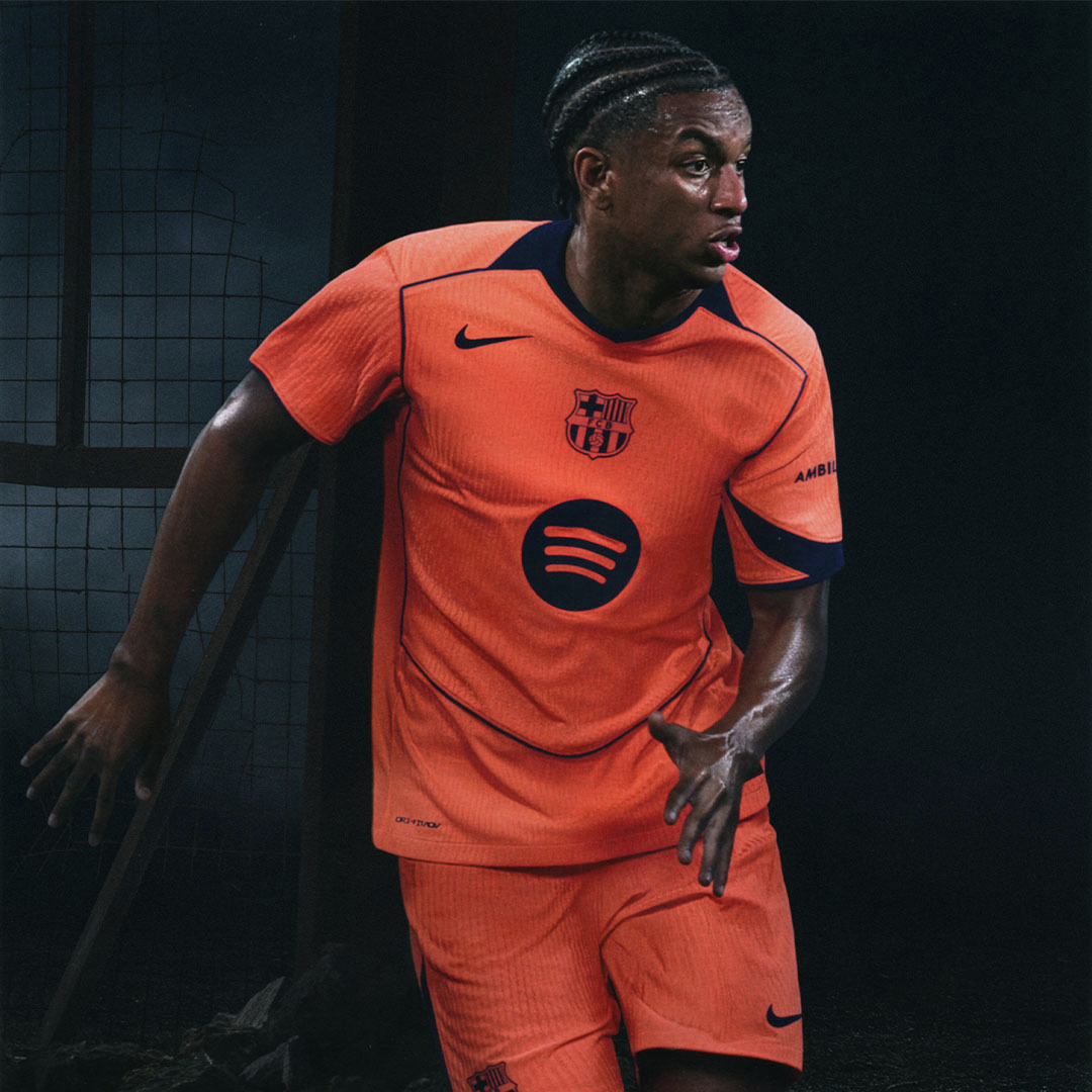 FCバルセロナ 25-26シーズン 3rd ユニフォームが登場🟠 ナイキ
