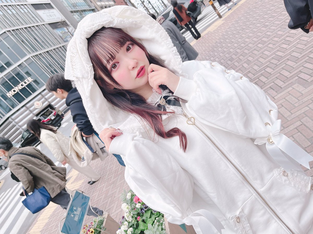 ㅤㅤㅤ -- 𝐍𝐞𝐰 𝐀𝐫𝐫𝐢𝐯𝐚𝐥 -- #うさみみレースアップスリーブ