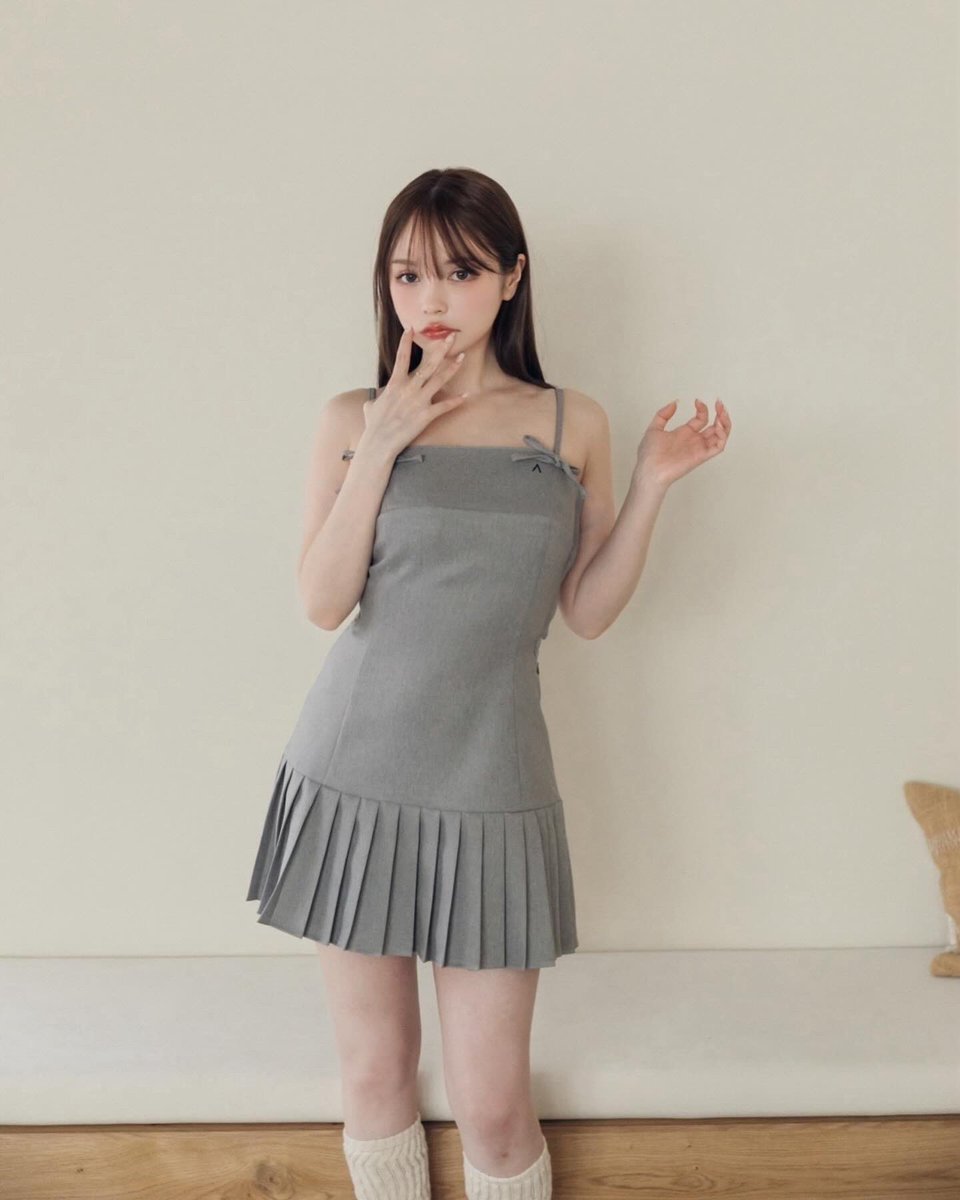 3/25(月)発売分から下記1点を受注販売いたします。 Karen knit set