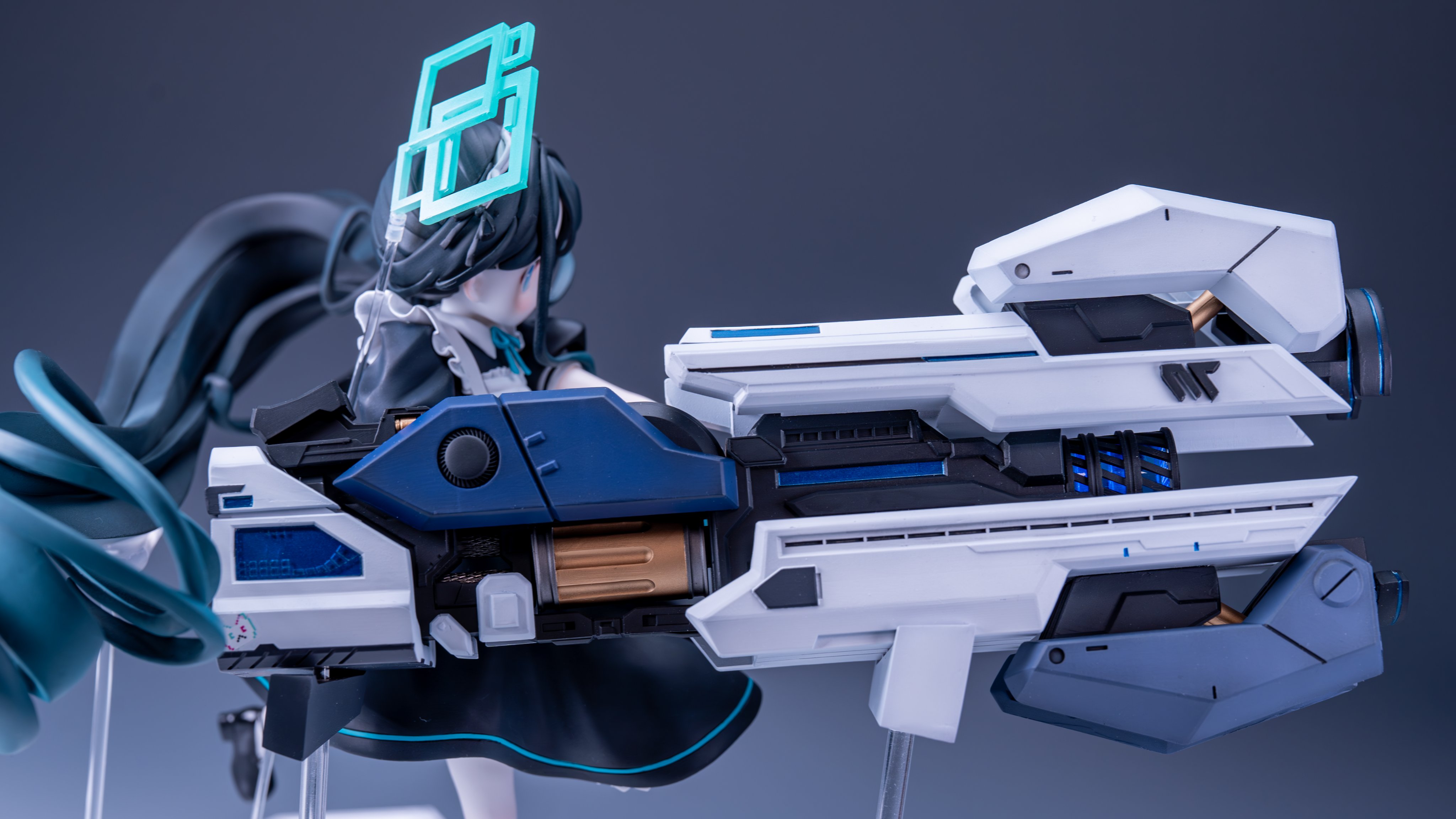 ブルーアーカイブ モバイルバッテリー（光の剣：スーパーノヴァ