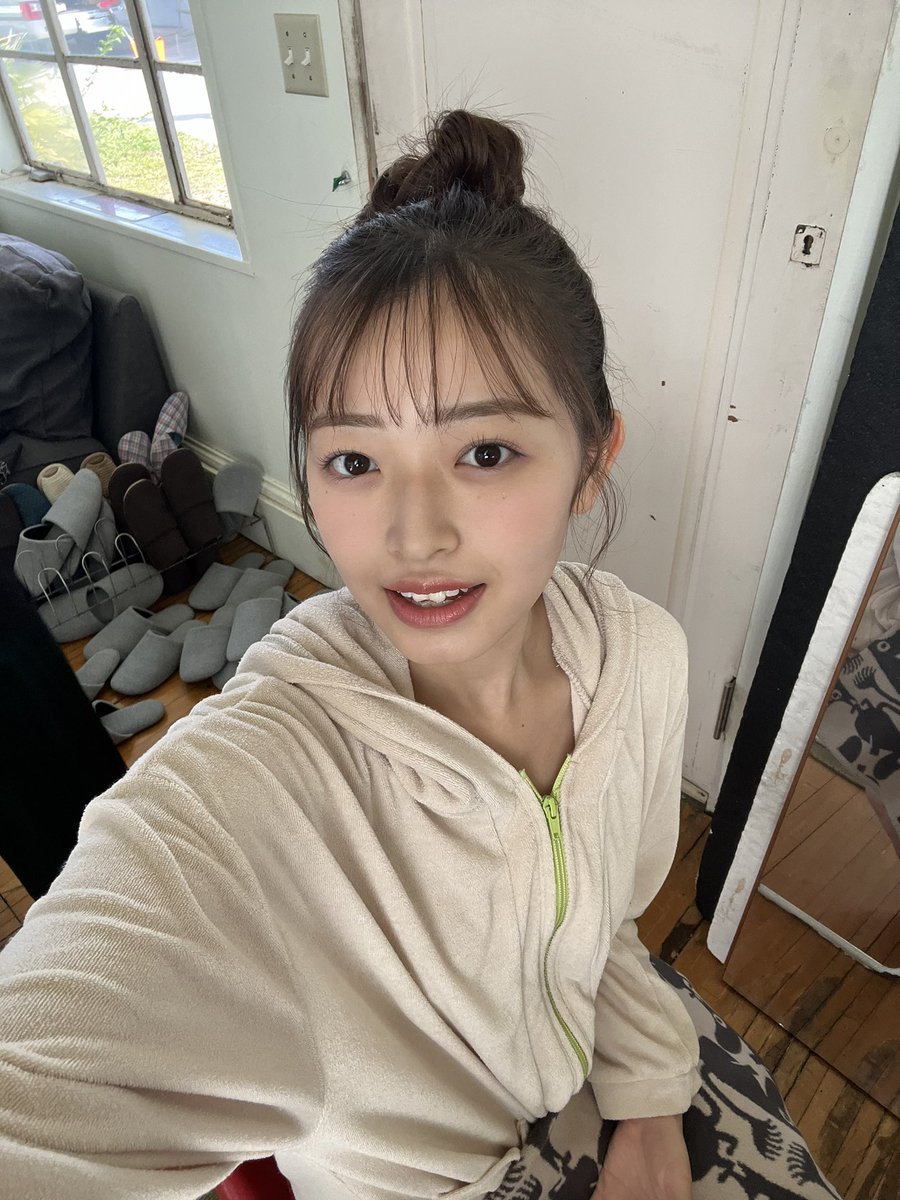 GRaTZDzbcAESr-N.jpg?format=jpg