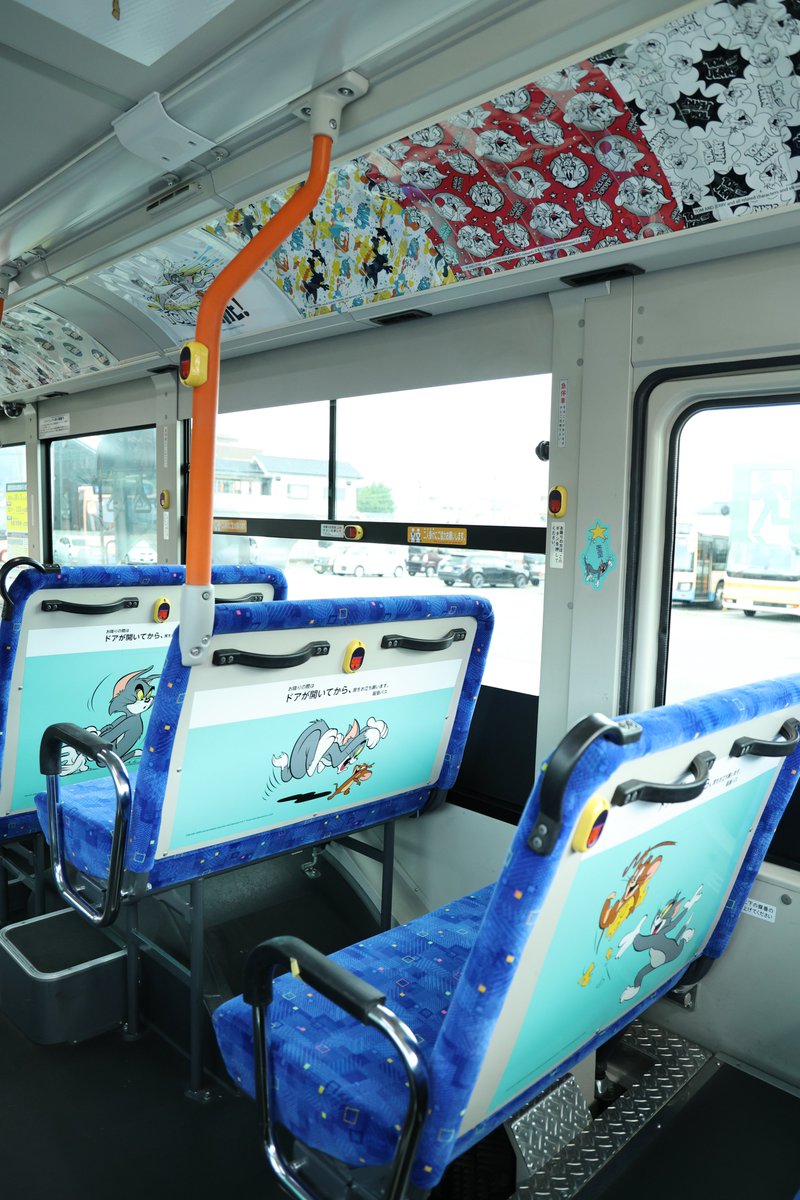 🐱＼本日から／🐭 【トムとジェリー×阪急電車】コラボラッピングバス