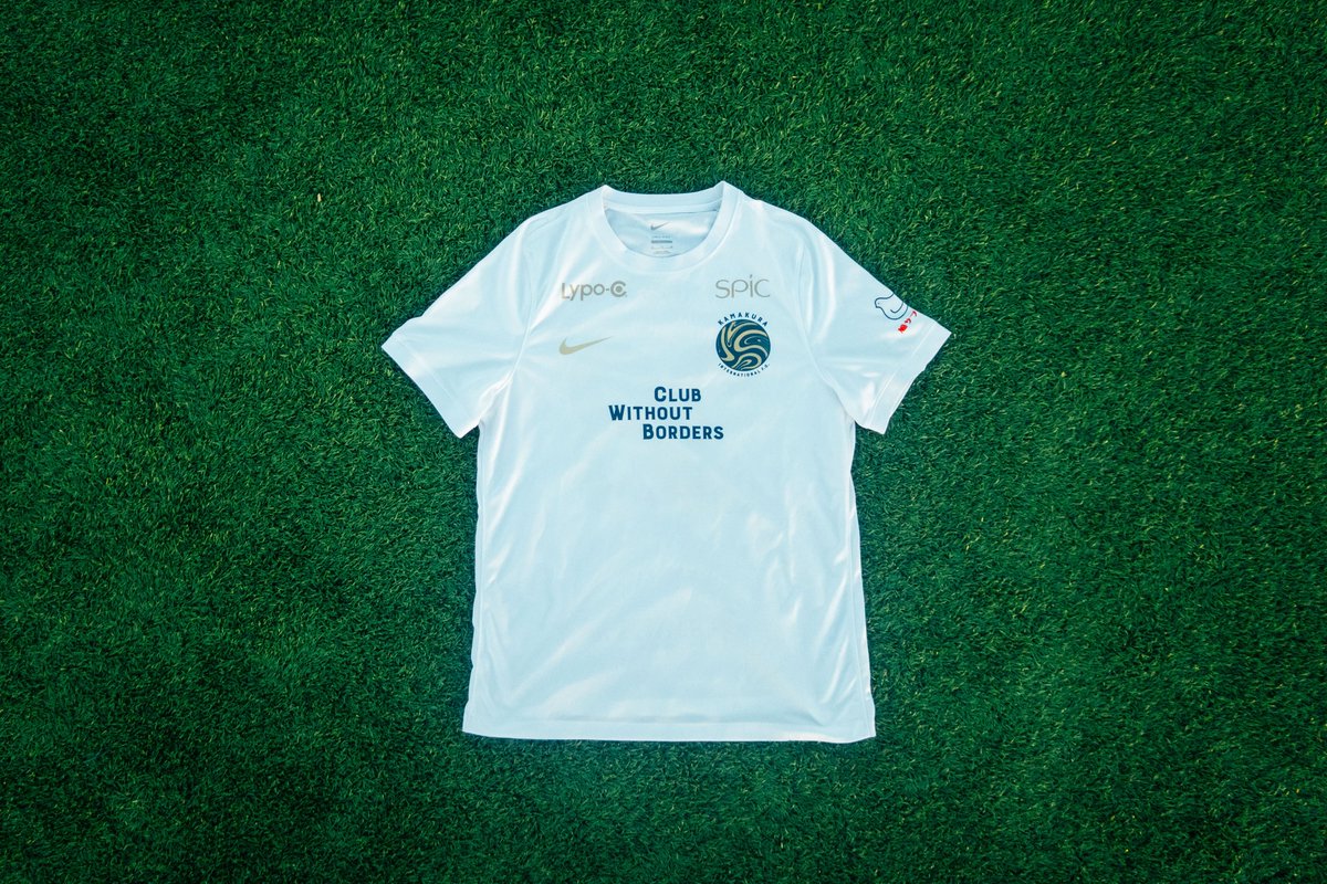 株式会社スピック及びLypo-Cのロゴが掲出されたオーセンティック