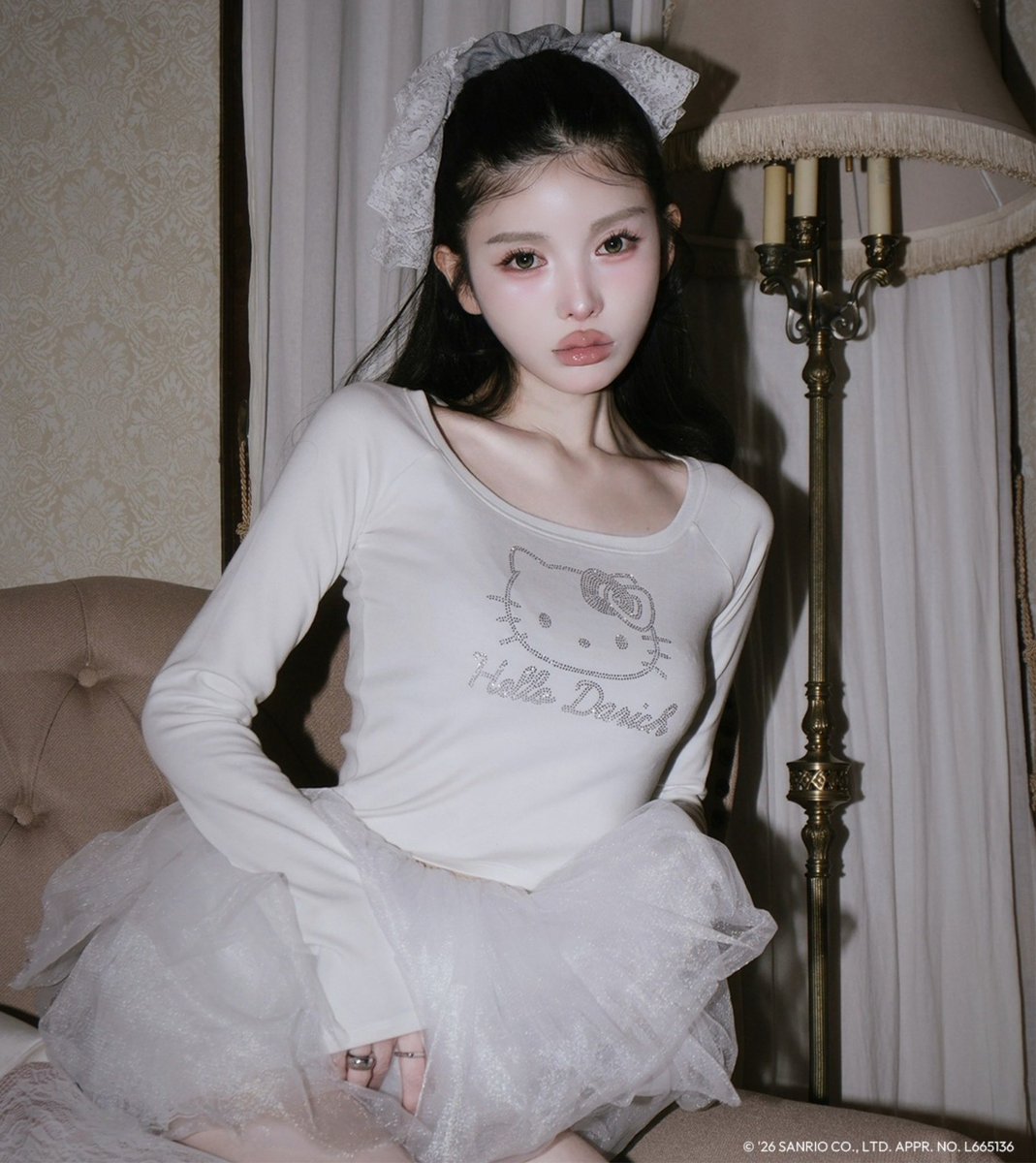 Kitty×キラキラの最強組み合わせのロンTが可愛すぎる♡ シンプル