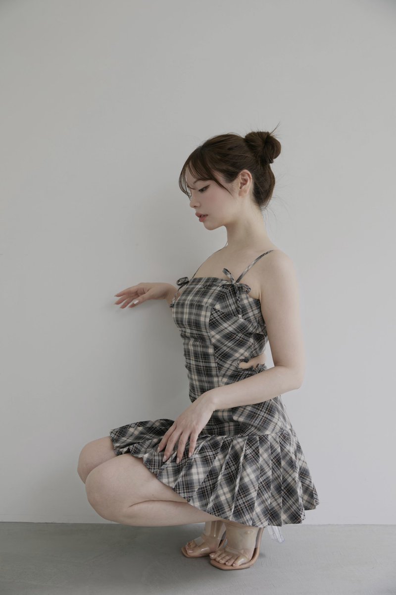 Karen check mini dress color beige size s/m ¥17600-tax in gray