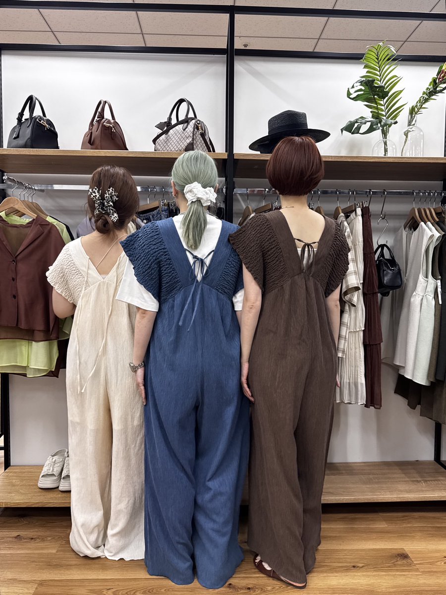 待望のLサイズ登場!!  人気のサロペットから高身長向けのLサイズがWEB