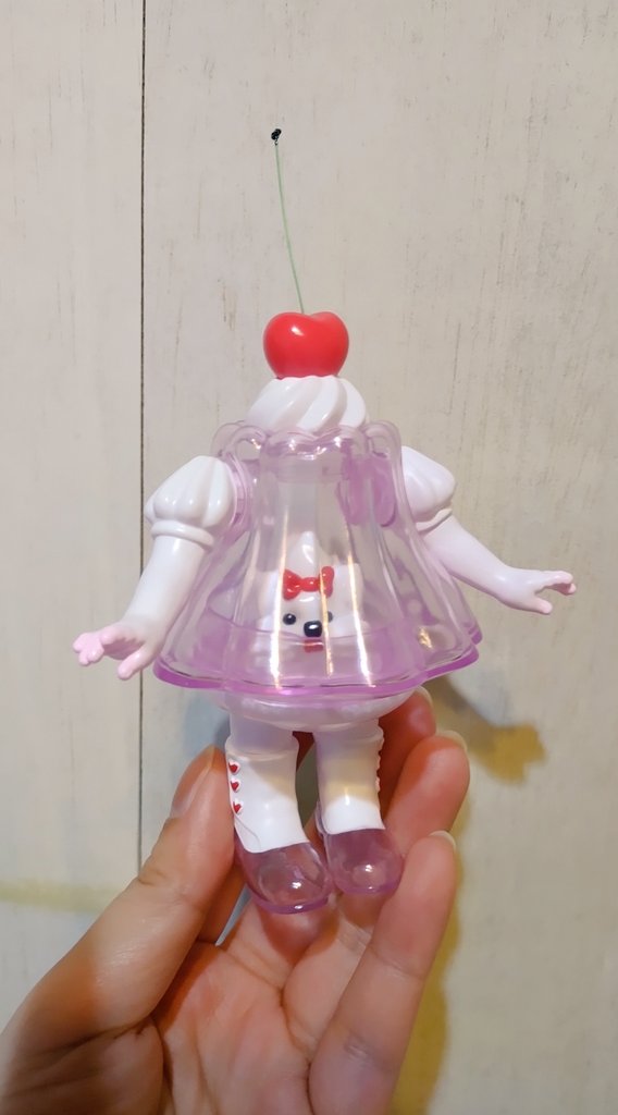 本田みずほさん(@MizuHonda)の ホイップinゼリーちゃん🍇が来てくれ