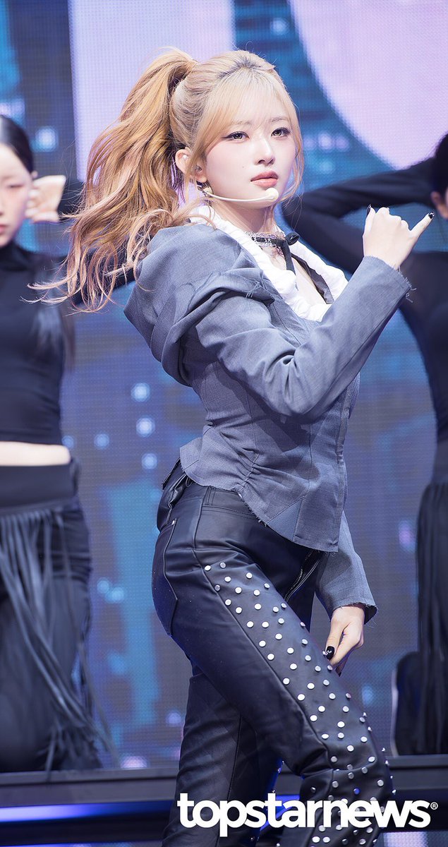 レイちゃんもうほぼ金髪じゃん､､､金髪大好き