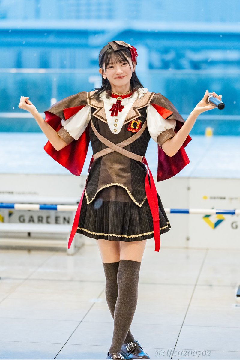 パフォーマンス中に髪が流れてサイド分けになった時の風花ちゃんが好き