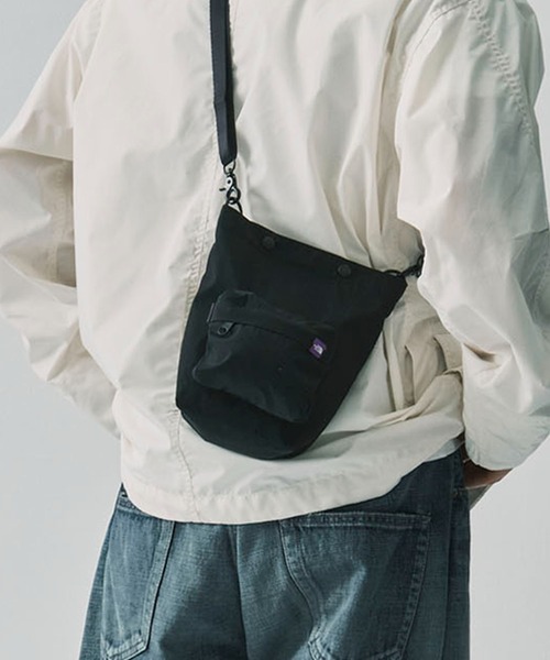 THE NORTH FACE PURPLE LABEL Mountain Wind Multi Bag 出かける時