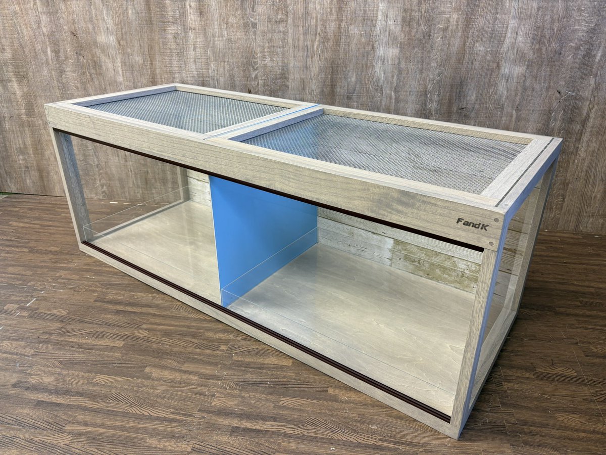 おはようございます！ ハリネズミケージ納品🦔 幅1200奥行450高さ450