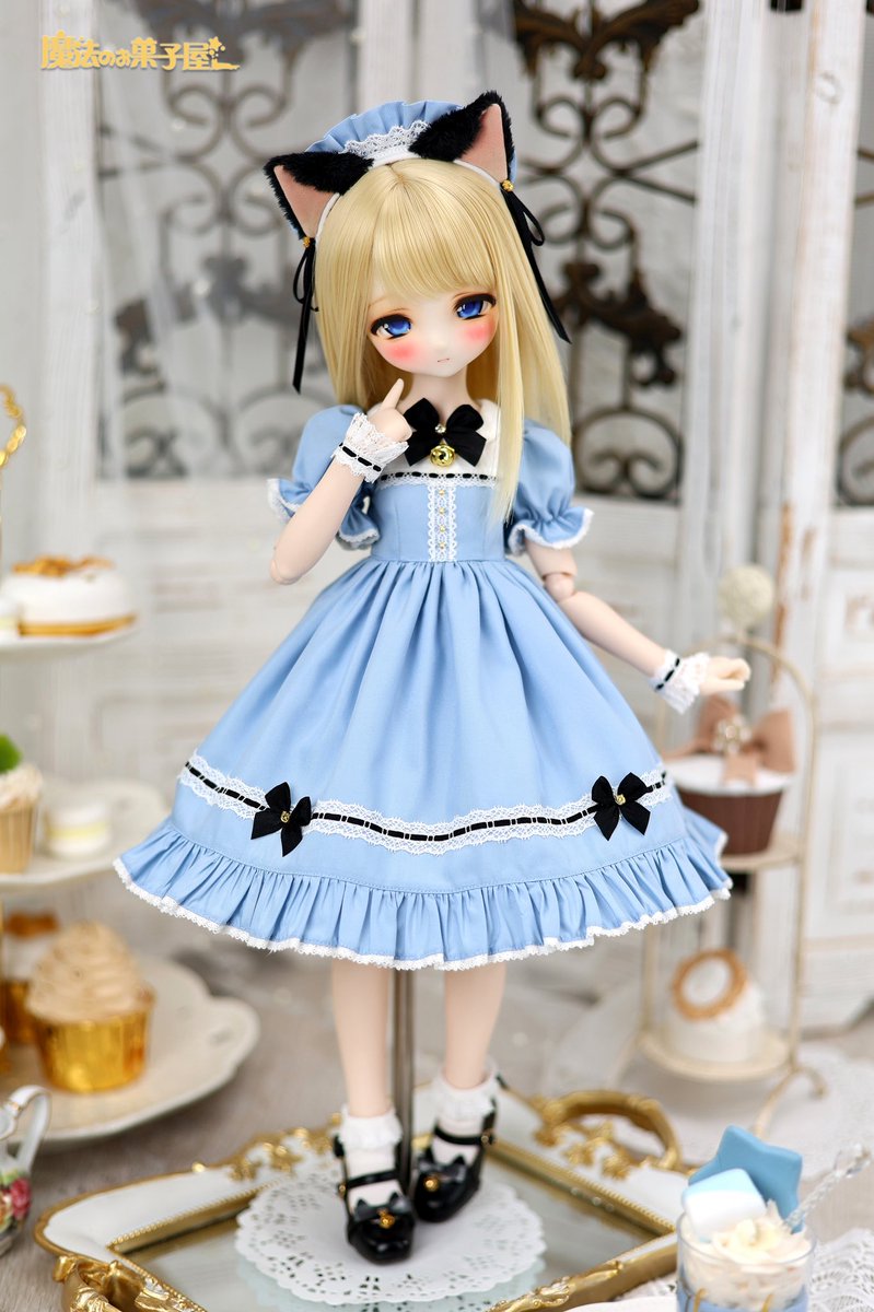 ニャンコのお茶会」 🫖おとぎの国のアリスをイメージにしたサックス