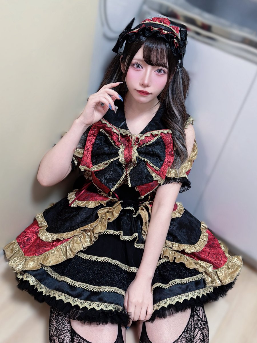 2月ラストのLIVEありがとう☻ 今日はなんだか青が多くて𝑯𝑨𝑷𝑷𝒀で