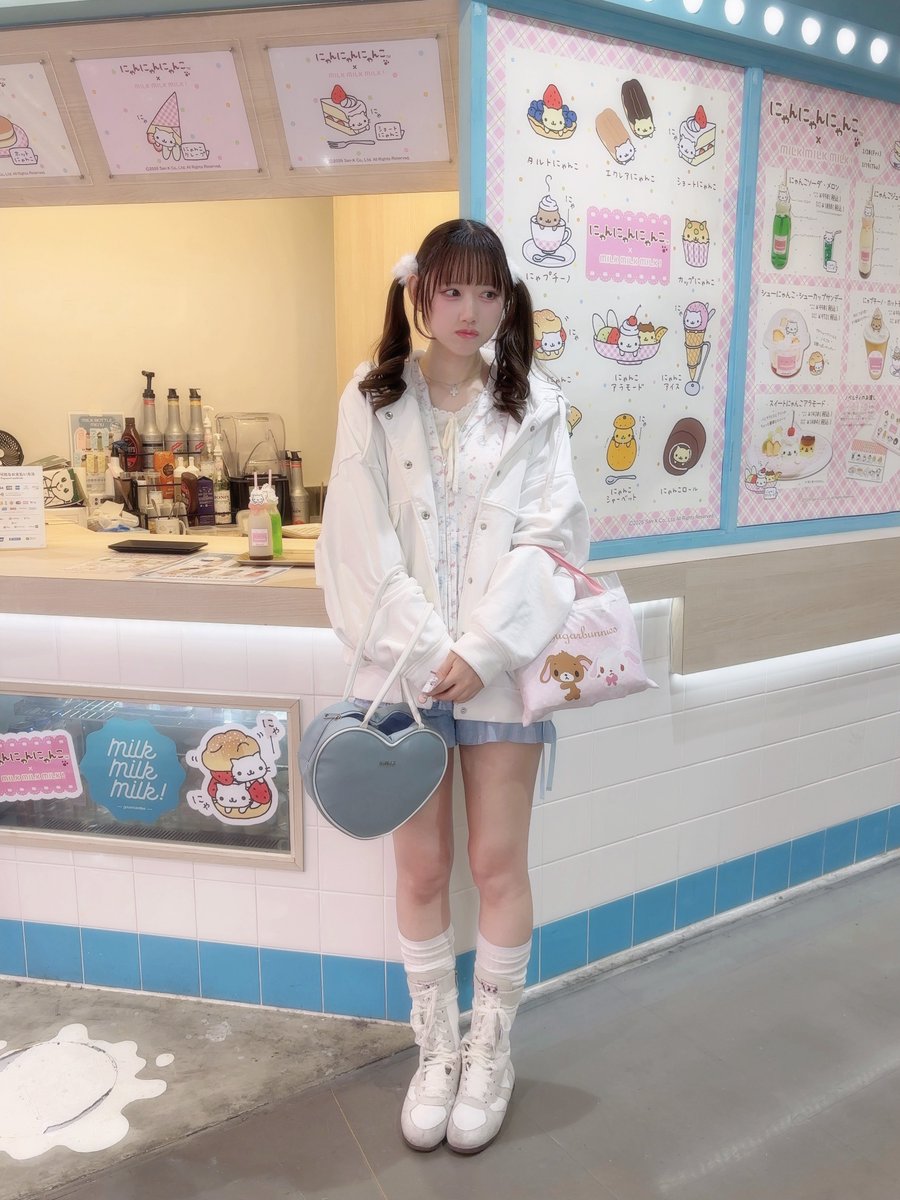 にゃんにゃんにゃんこのカフェ꜀( ꜆^. ̫.^)꜆🍼