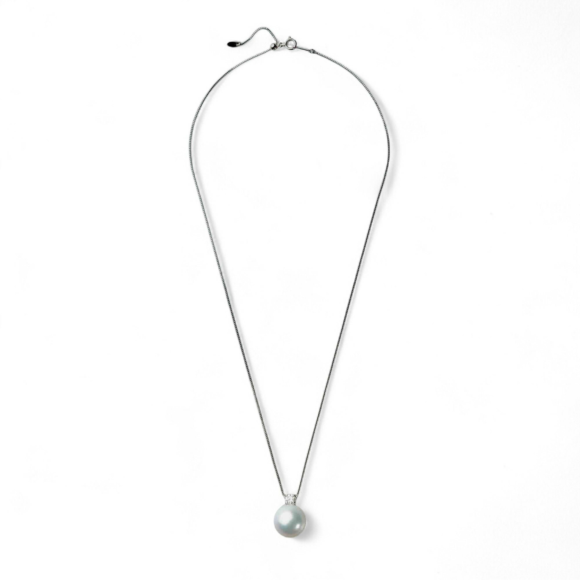 南洋白蝶真珠 ダイヤモンド ペンダント13.2mm PT900/850 -Aurora Venus