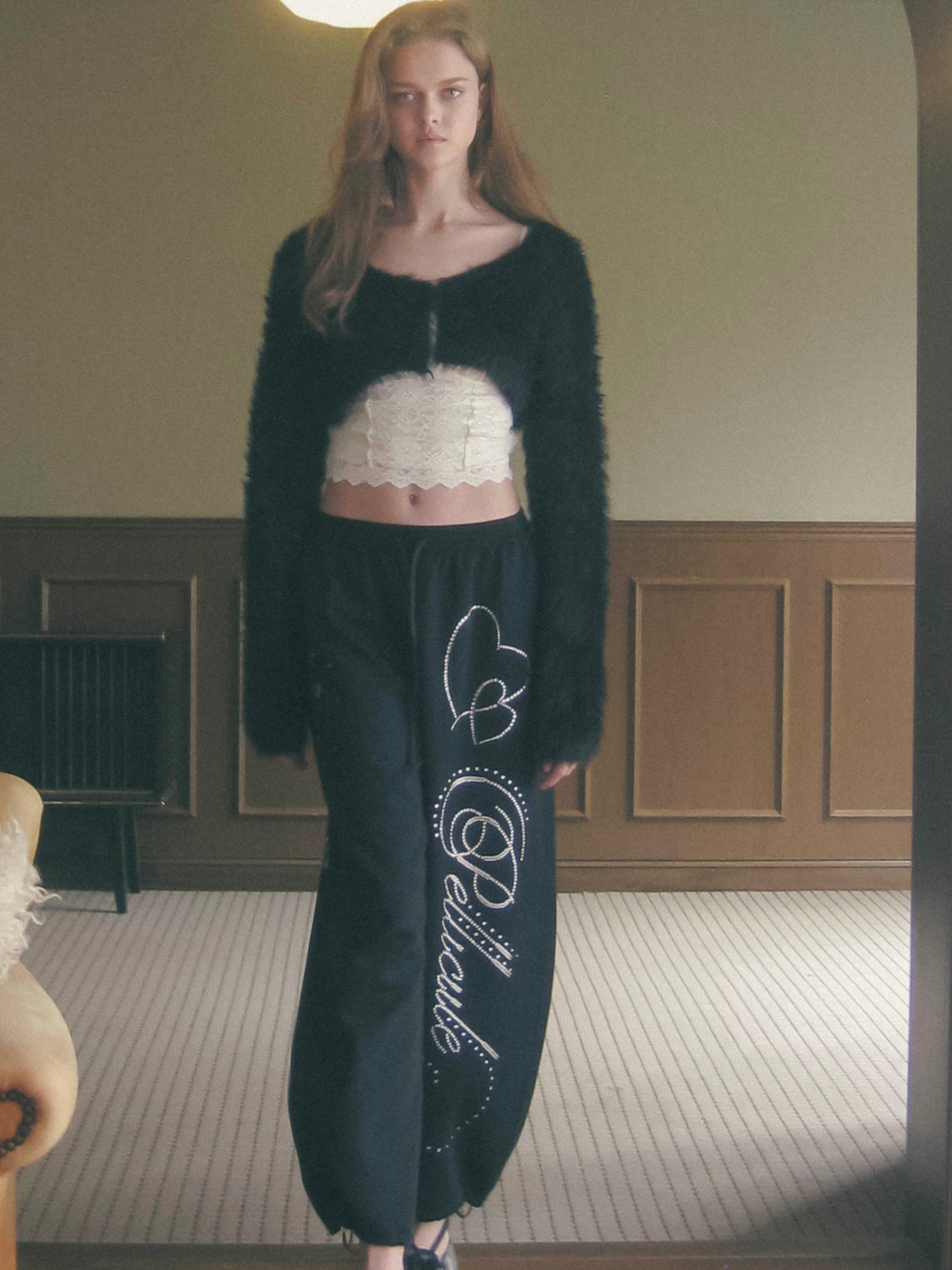 stone-deco sweat pants｜PELLICULE | ぺリキュール