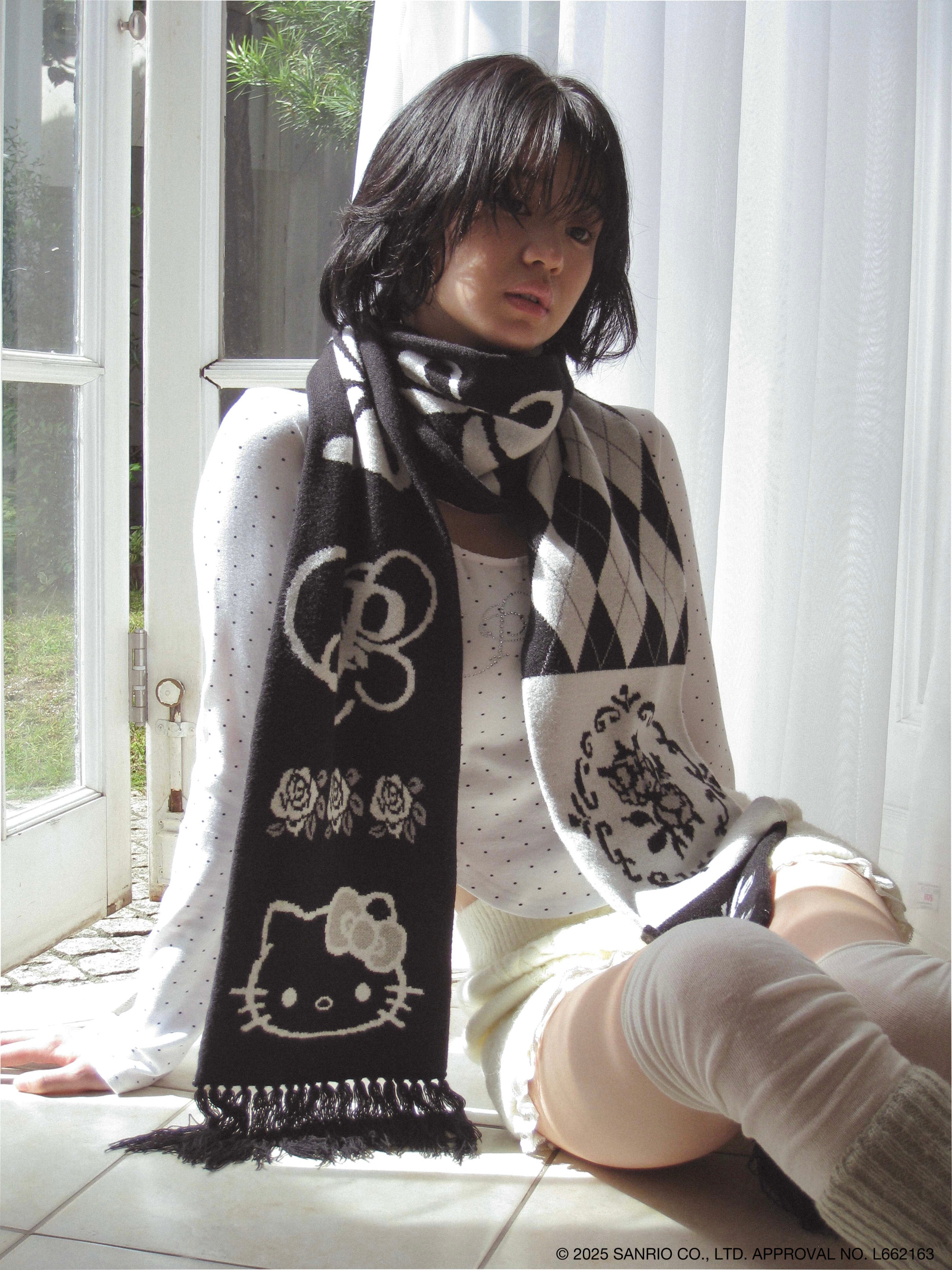 HELLOKITTY hug knitmuffler｜PELLICULE | ぺリキュール