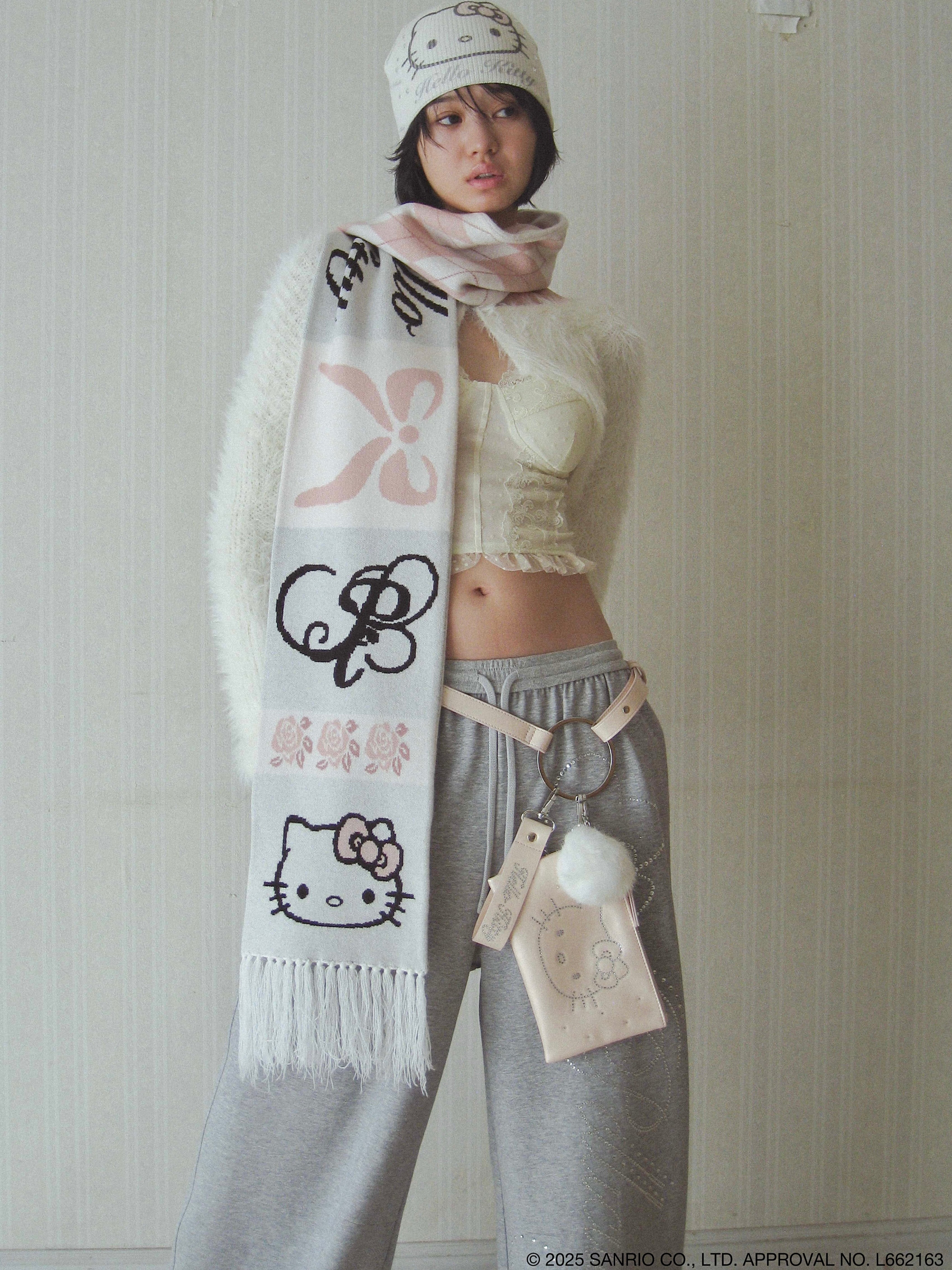 HELLOKITTY hug knitmuffler｜PELLICULE | ぺリキュール