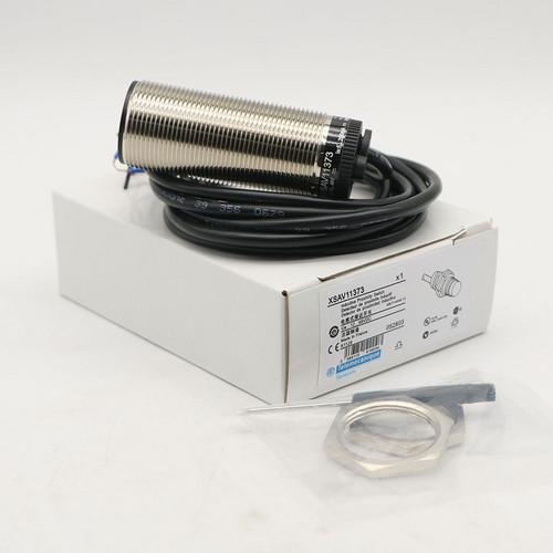 1PCS New Telemecanique XSAV11373 Proximity Switch Speed Sensor XSA