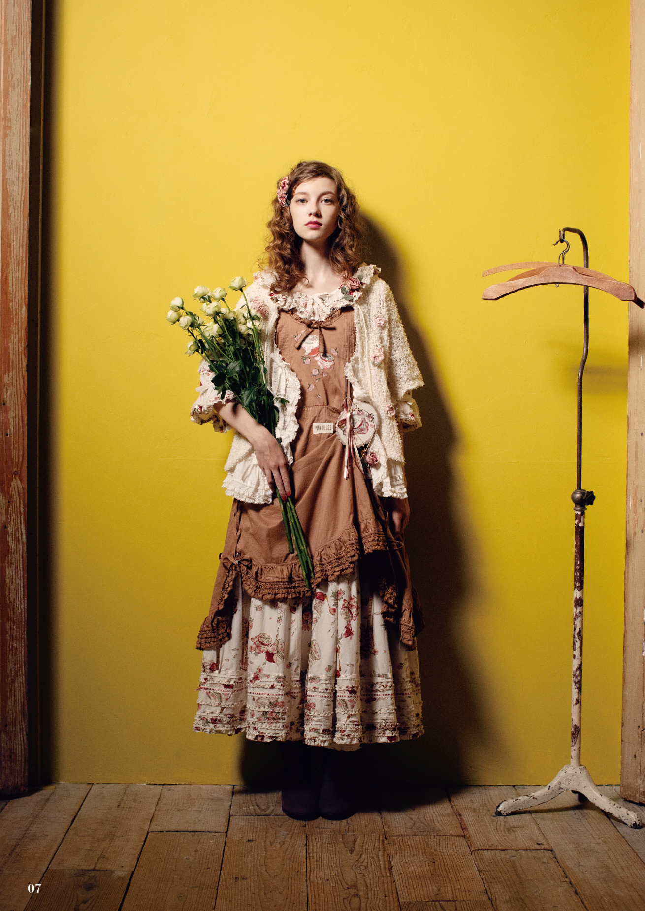 ピンクハウスのPINK HOUSE 2024 Autumnカタログ｜PINK HOUSE OFFICIAL