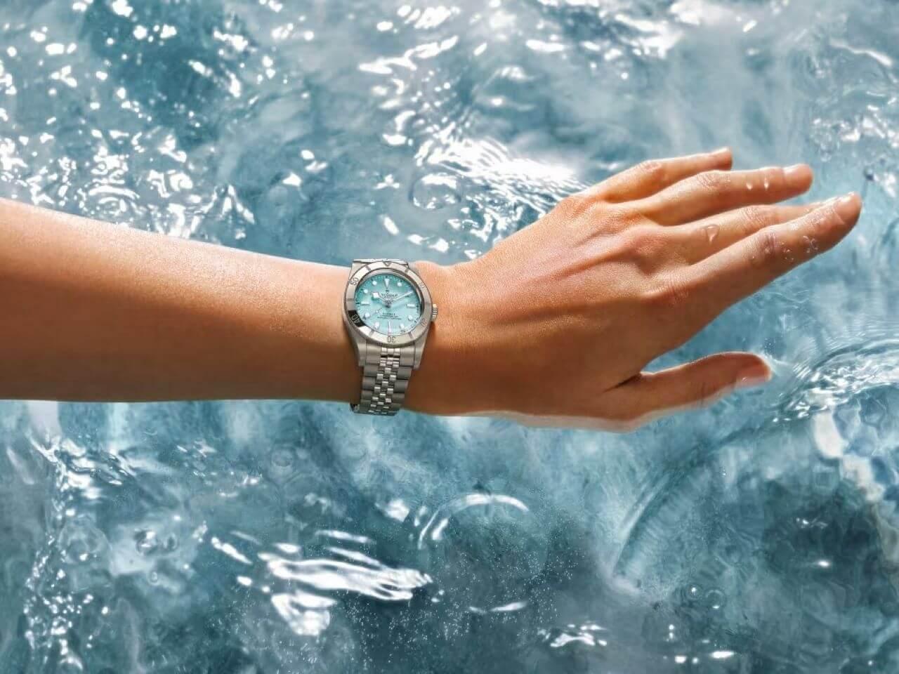 2025年新作】チューダー ブラックベイ 54「ラグーンブルー」M79000