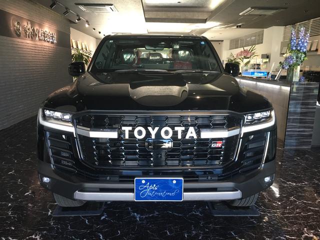 トヨタ ランドクルーザーの価格・新型情報・グレード諸元 価格.com