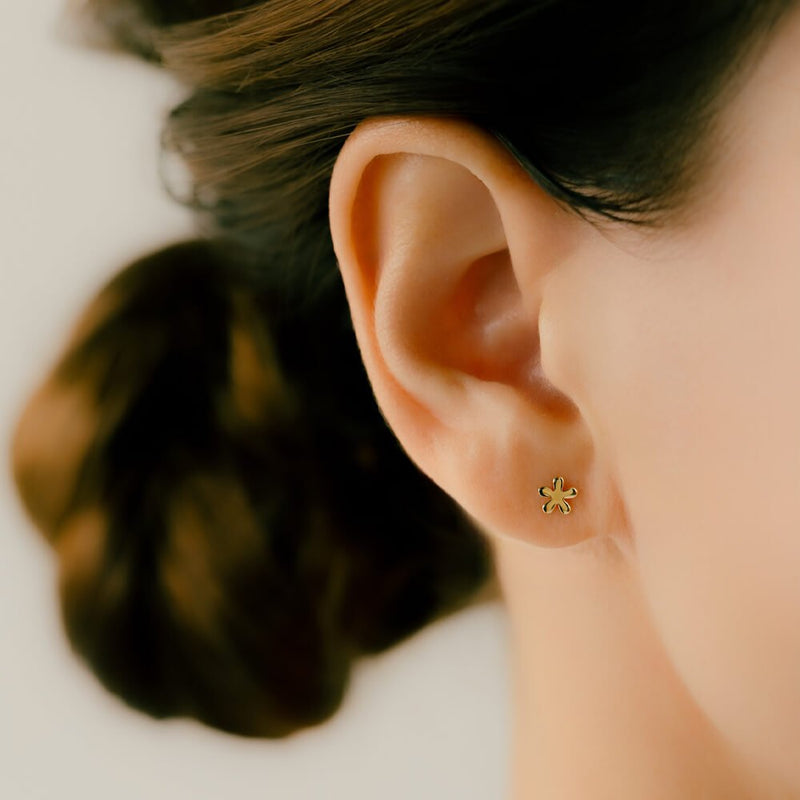 かわいい フラワー・四つ葉のクローバー ボディピアス・軟骨ピアス