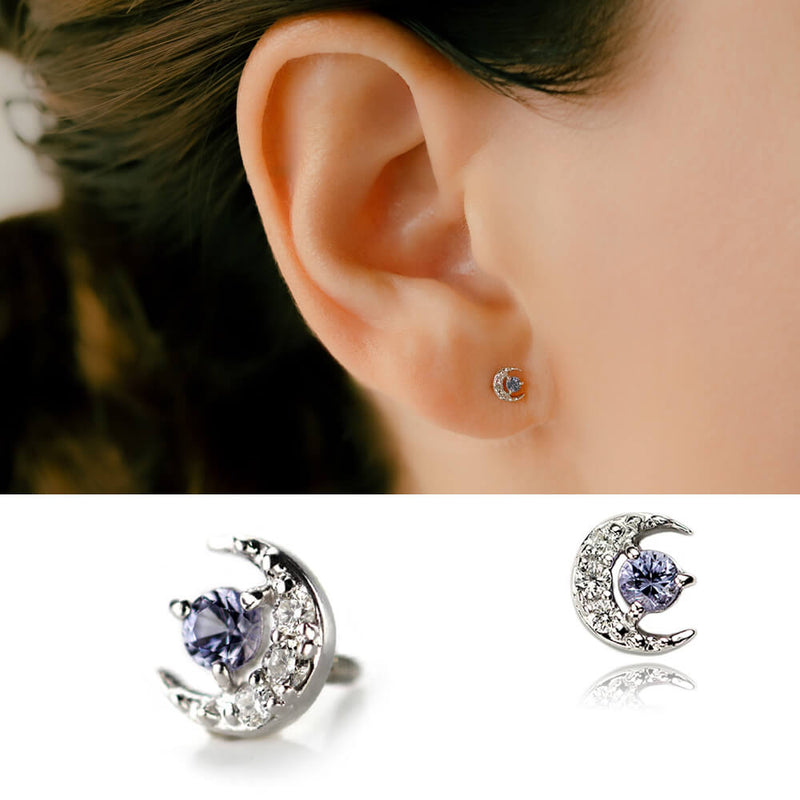 三日月とタンザナイトを軟骨に│ちょっとオトナのボディピアス – PICOLLET