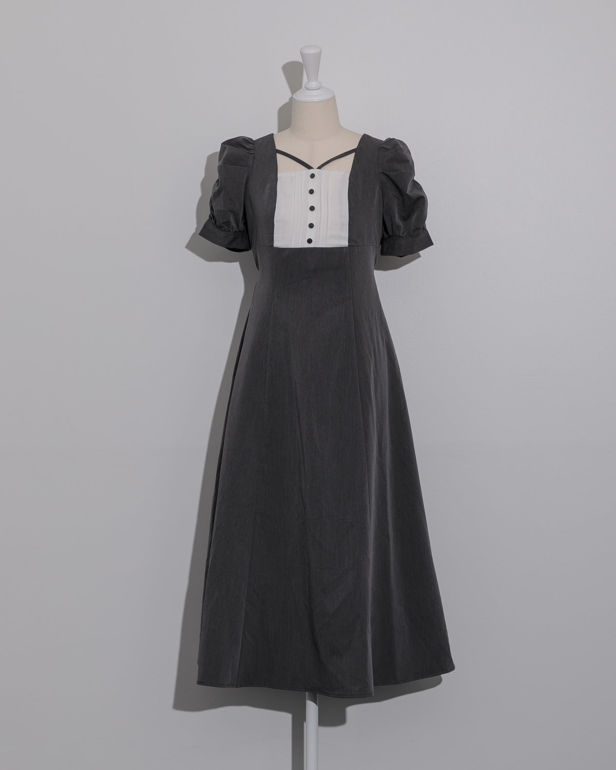 ヨーク切替ギャザースリーブロングワンピース – pium