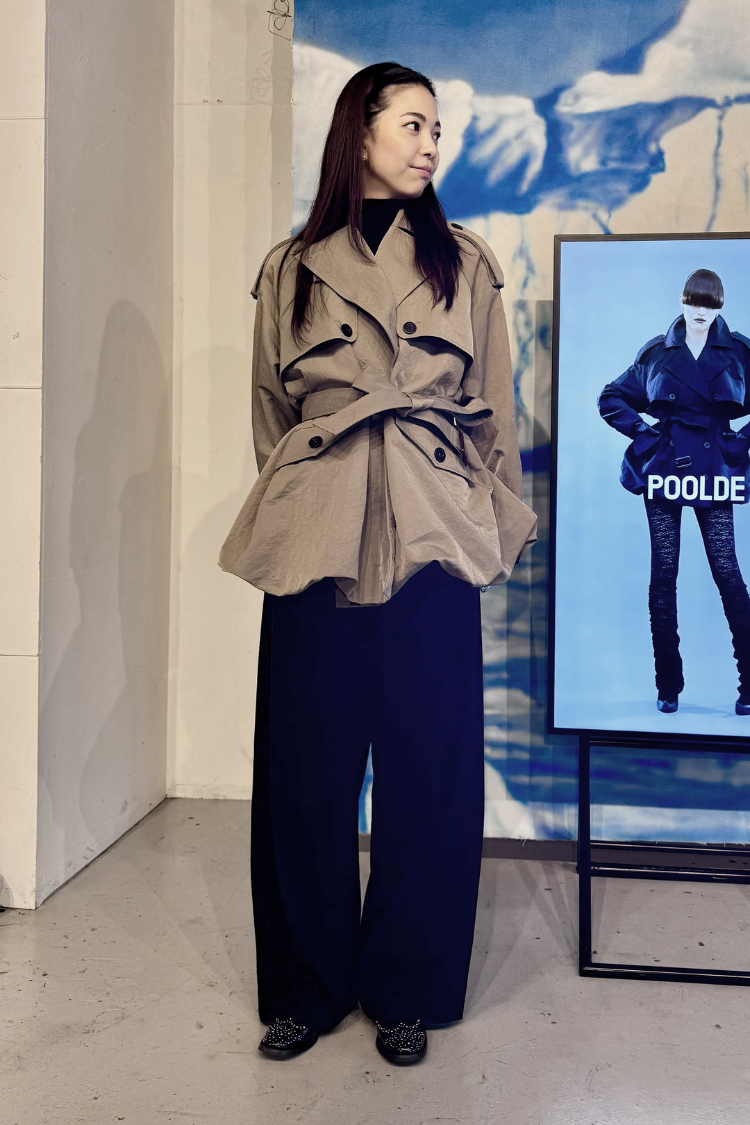 Contoured Mini Trench – POOLDE