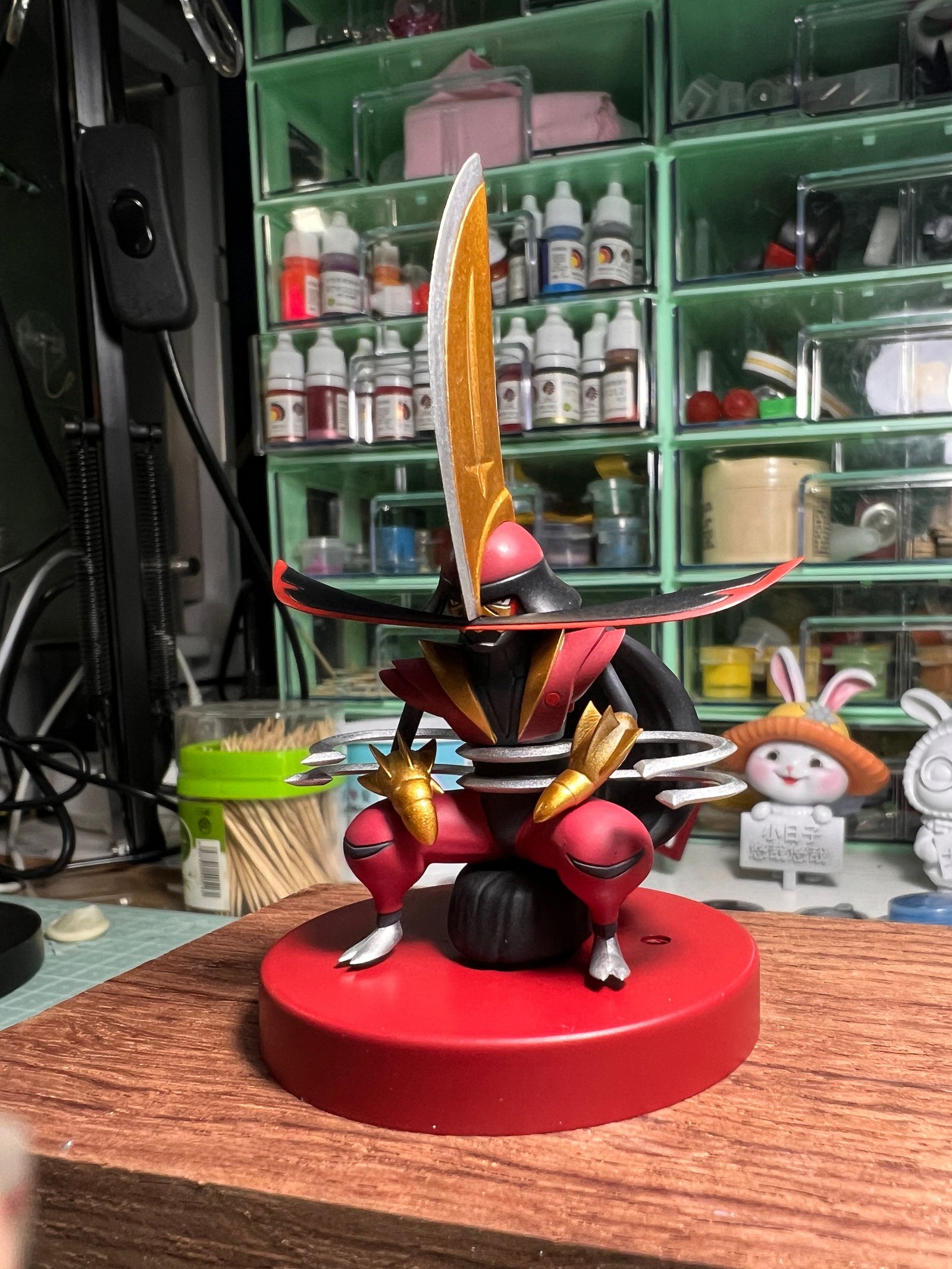 PREORDER CLOSED] 1/40 Zukan Figure [ZX] - Kingambit - POKÉ GALERIE