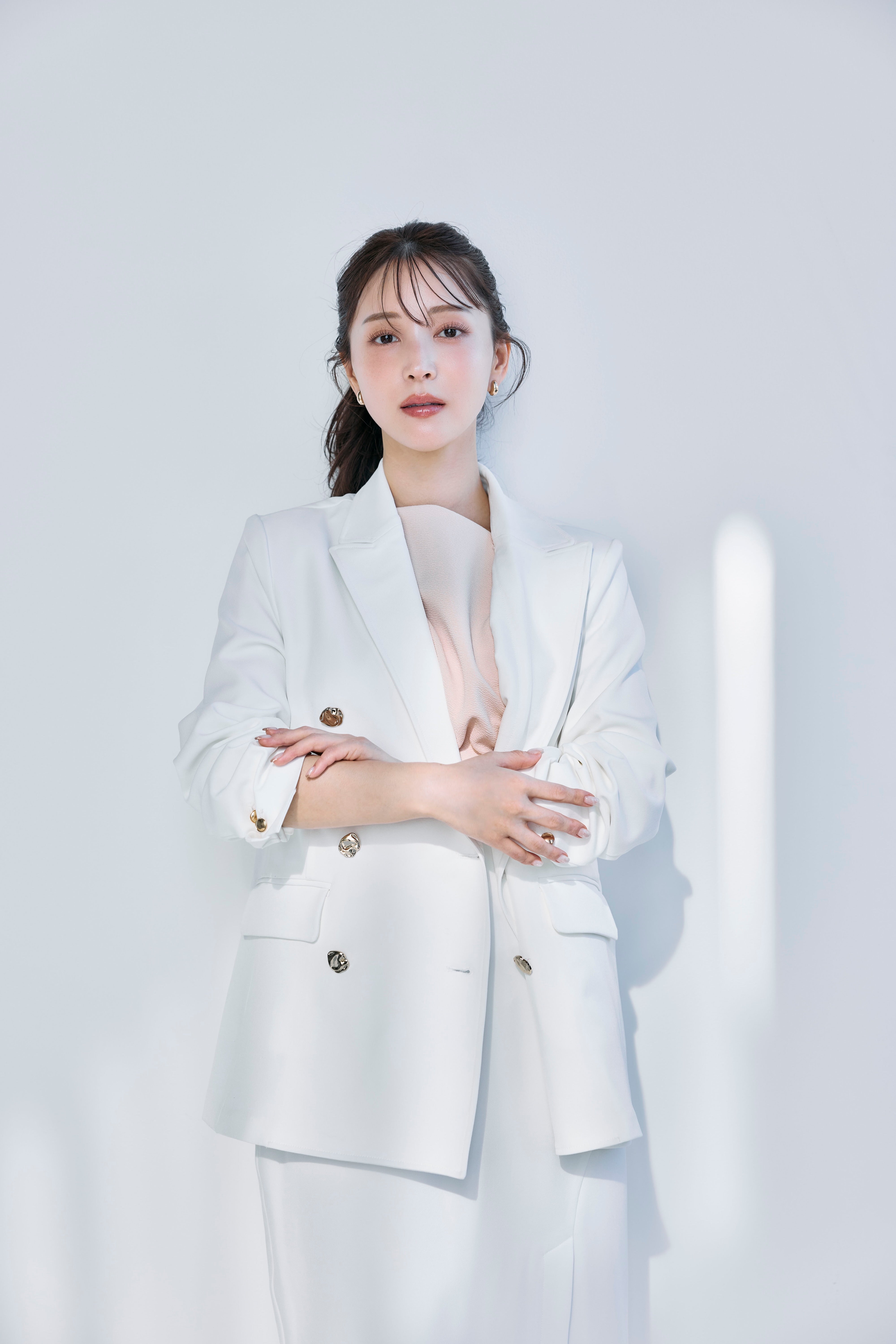 ニュアンスゴールドボタンジャケット – poláura OFFICIAL ONLINE STORE