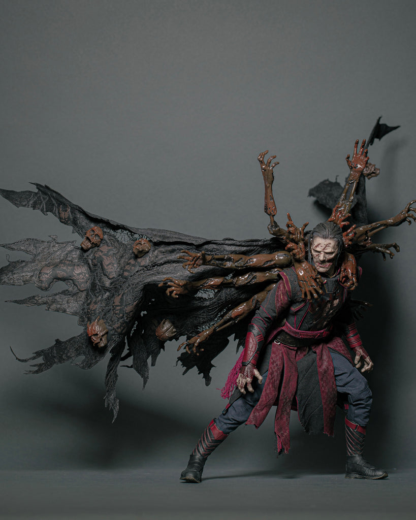 Hot Toys MMS654 Dr Strange in the Multiverse of Madness Dead