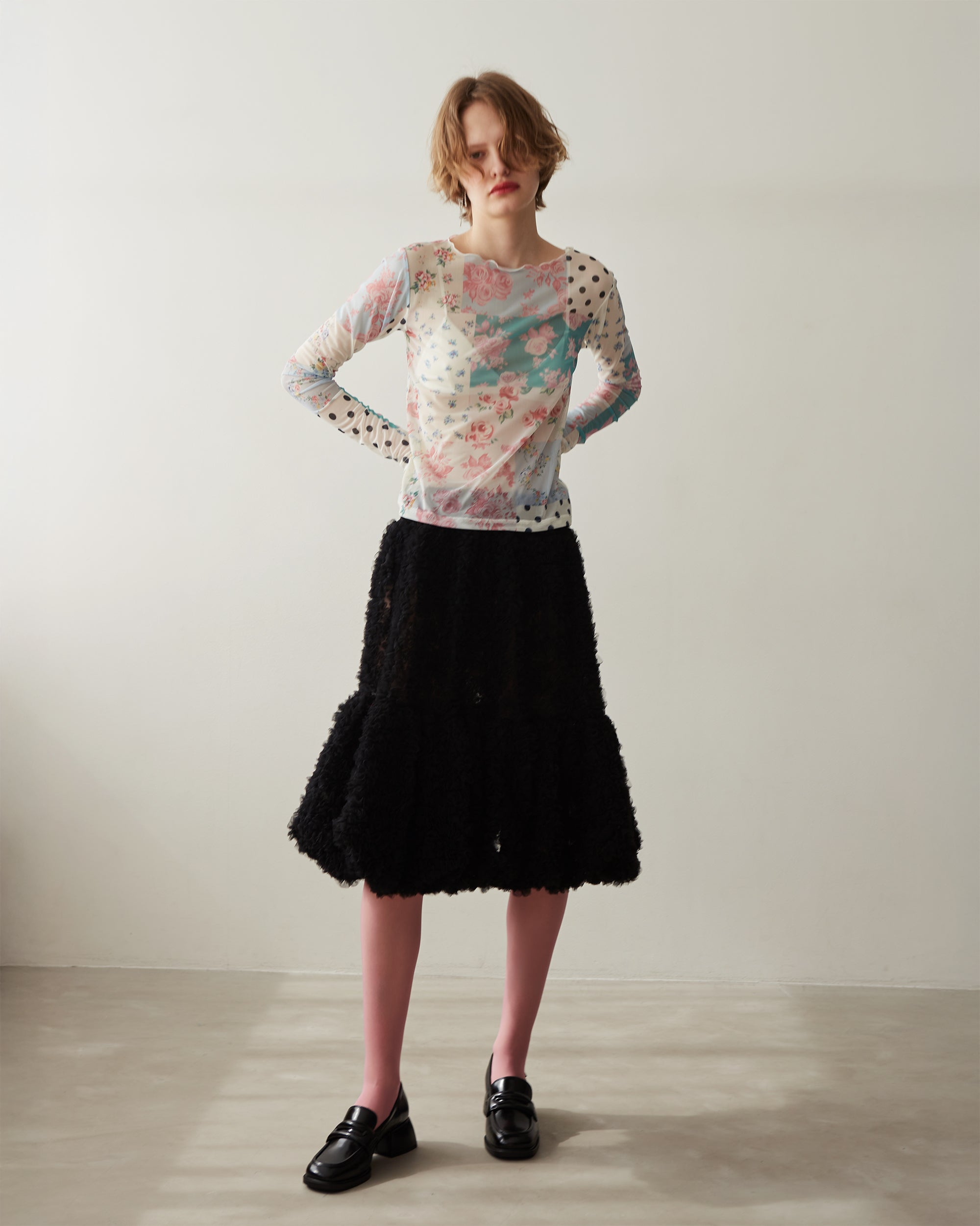 Nostalgic patchwork see-through tops (round neck)