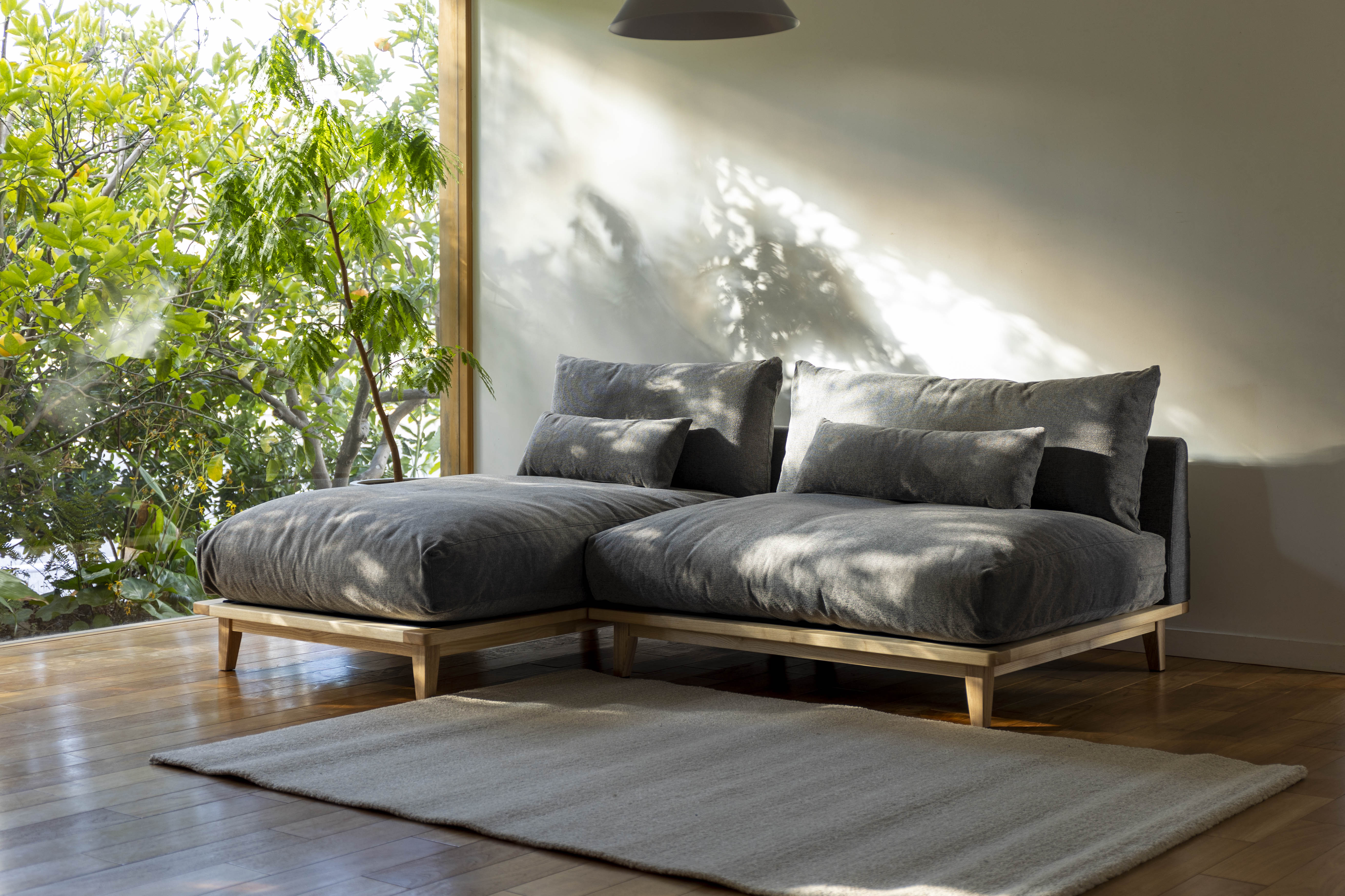 幸せになるソファーfumi 使用期間僅か 定価22万 幸せになるソファーfumi