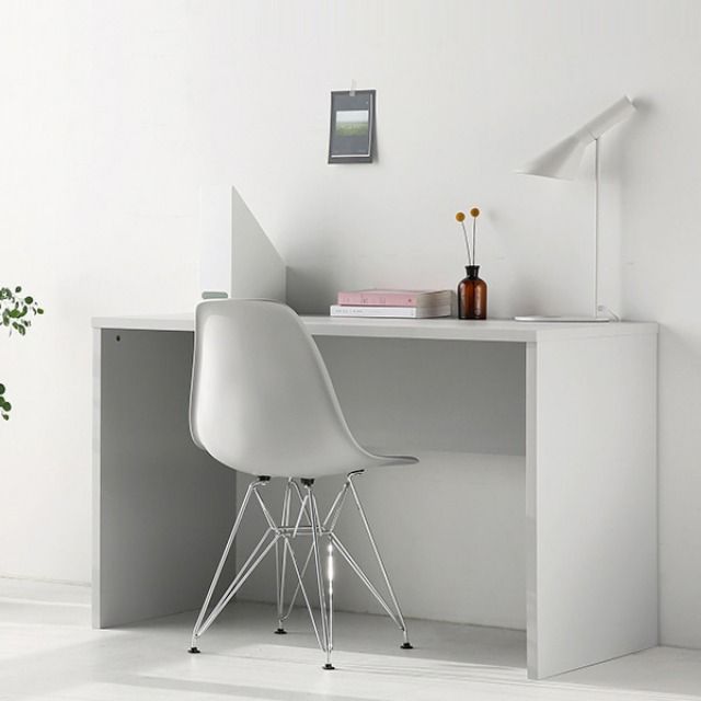 IKEA MALM マルム デスク 引き出し式パネル付 | デスク | Ohouse