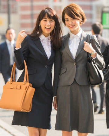 選べるボトムバリエーションで、華やかにスーツデビュー!!第6弾 CanCam