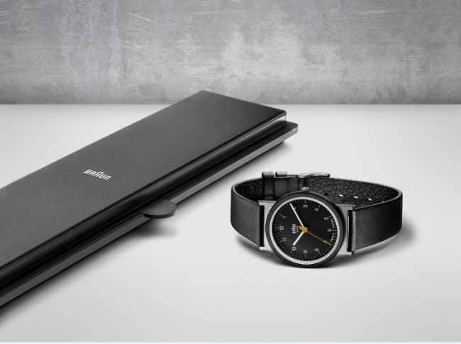 ディーター・ラムスと共に40年間BRAUNのデザインを手掛けた