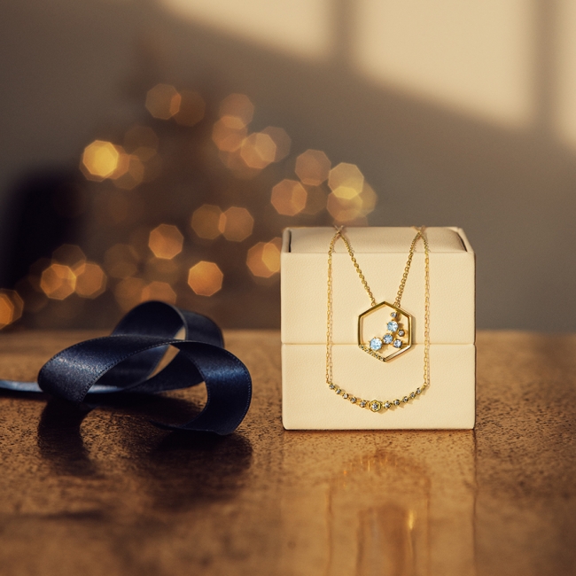 今年のテーマは“Bright Snowing” 「4℃ Christmas Collection 2019