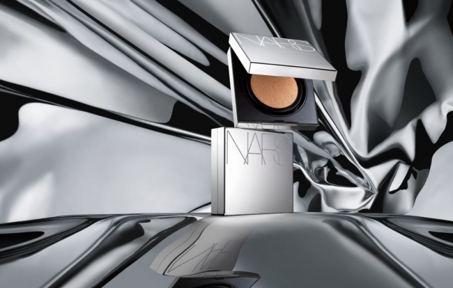 2020年4月24日(金)本日発売！大人気のNARSクッションファンデーション