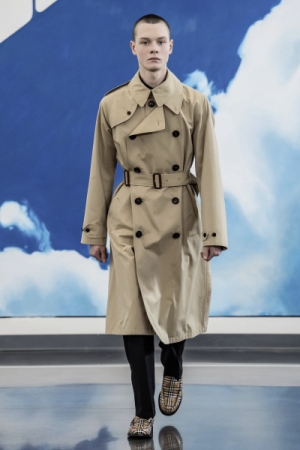 GOSHA RUBCHINSKIY X BURBERRY」バーバリーとゴーシャ・ラブチンスキー