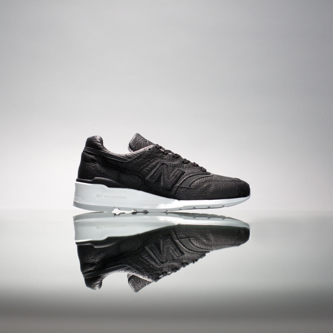 Made in U.S.A. 997から希少なバイソンレザーバージョンが登場 | 株式