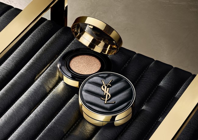 べスコス多数受賞。YSL名品クッションファンデーション『アンクル ド