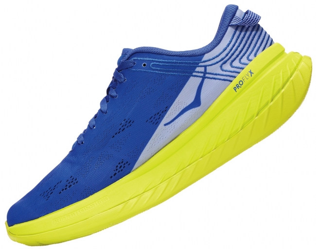 HOKA ONE ONEのカーボンプレート搭載シューズにフィット感を強化した