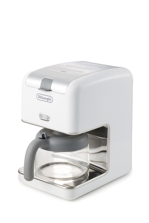 デロンギ ブラン (blanc) シリーズ登場。 濃厚で艶やかな白とメタルの