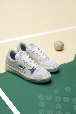 ラコステらしいテニスをルーツに持つレトロな新作スニーカー | 株式