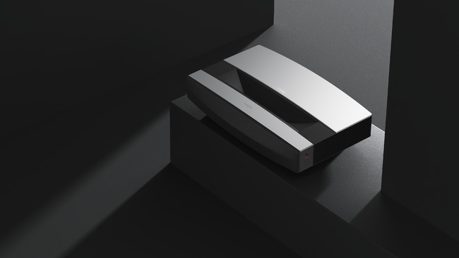 4K超短焦点プロジェクター「AURA」10月21日（木）より先行販売開始